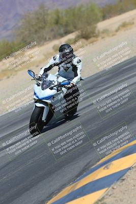 media/Mar-24-2025-Moto Forza (Mon) [[57ce5c5cff]]/3-Beginner Group/Session 3 (Turn 6 Inside)/